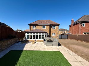 Photo 21- click for photo gallery